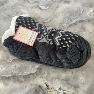 NWT! NIP! Simply Southern Soft Camper Socks! Very Cozy.